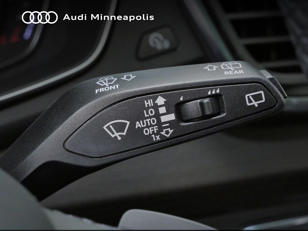 Thumbnail: 2023 Audi Q5 - 26