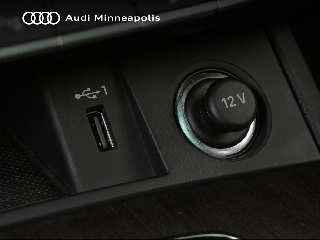Thumbnail: 2023 Audi Q5 - 24