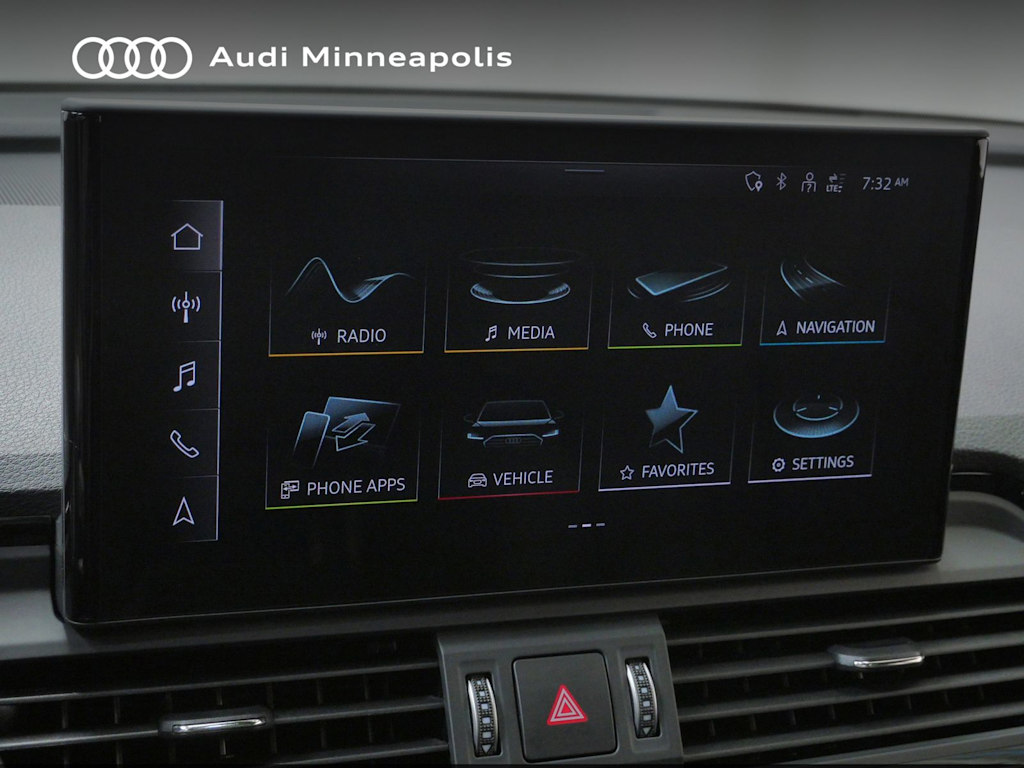 Thumbnail: 2023 Audi Q5 - 8