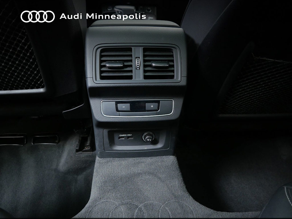 Thumbnail: 2023 Audi Q5 - 17