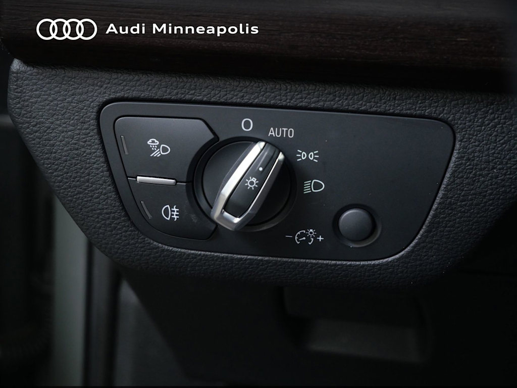 Thumbnail: 2023 Audi Q5 - 18