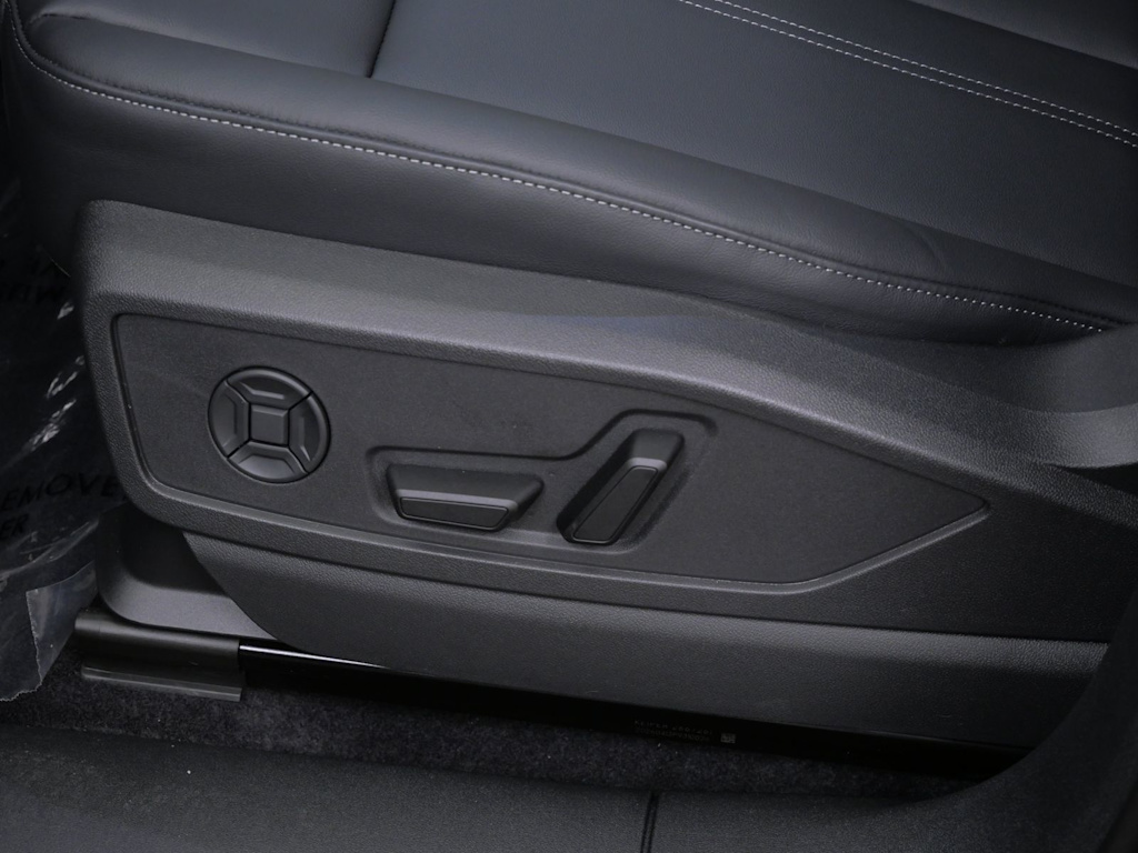 Thumbnail: 2026 Audi Q5 - 13