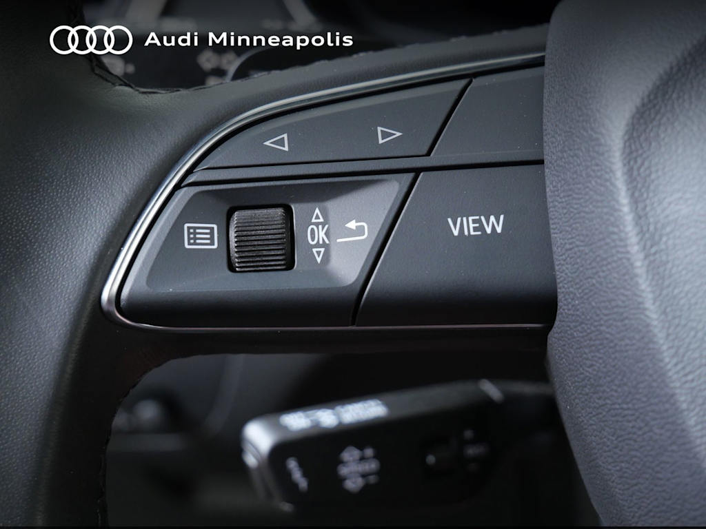 Thumbnail: 2023 Audi Q5 - 24