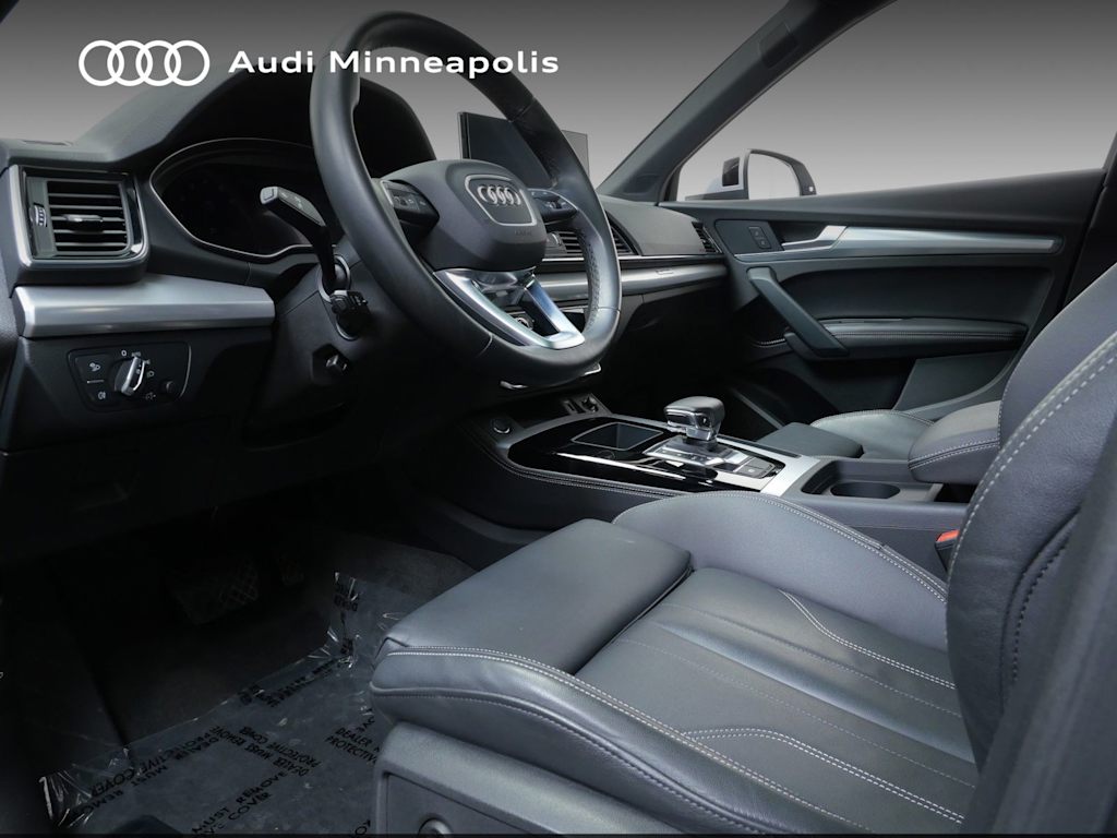 Thumbnail: 2023 Audi Q5 - 2