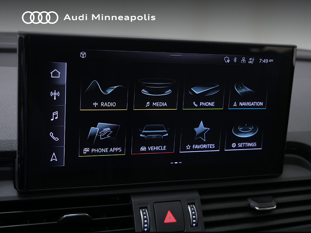 Thumbnail: 2023 Audi Q5 - 9