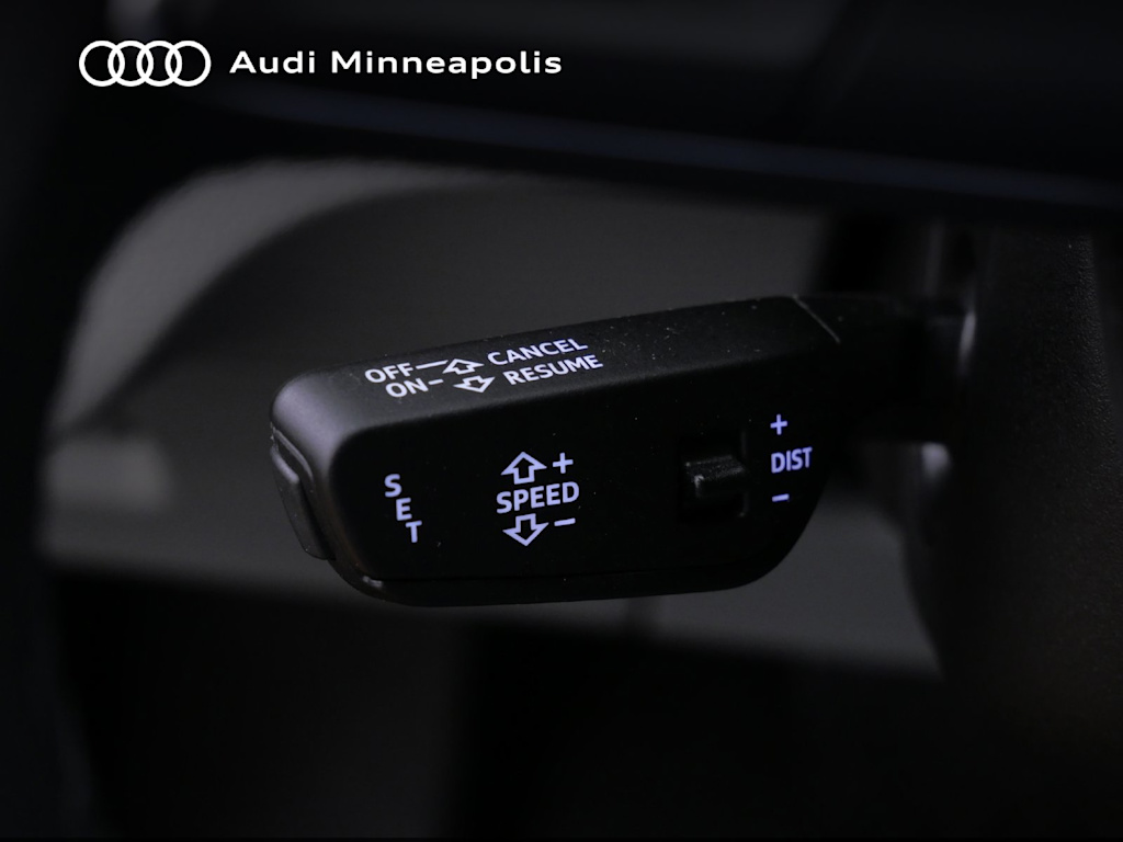 Thumbnail: 2023 Audi Q5 - 22