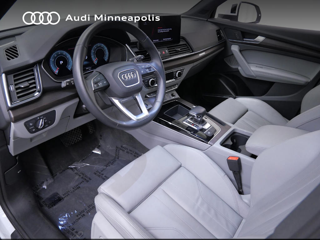 Thumbnail: 2023 Audi Q5 - 2