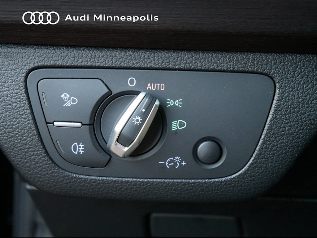 Thumbnail: 2023 Audi Q5 - 19