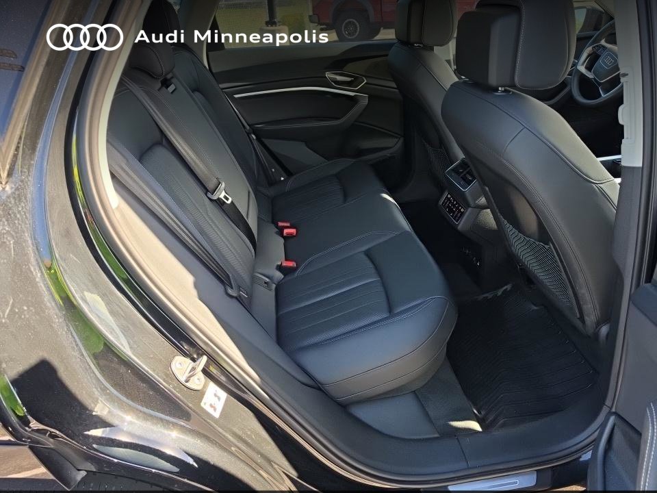 Thumbnail: 2024 Audi Q8 e-tron - 13