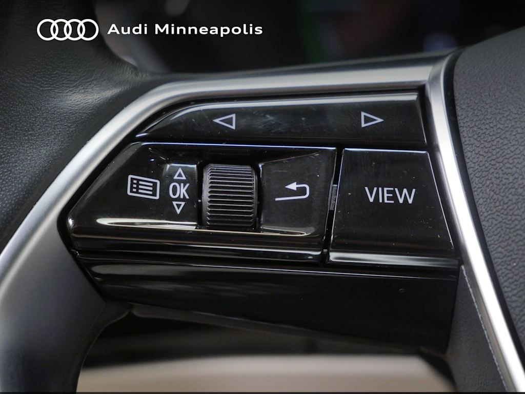 Thumbnail: 2024 Audi Q8 e-tron - 21