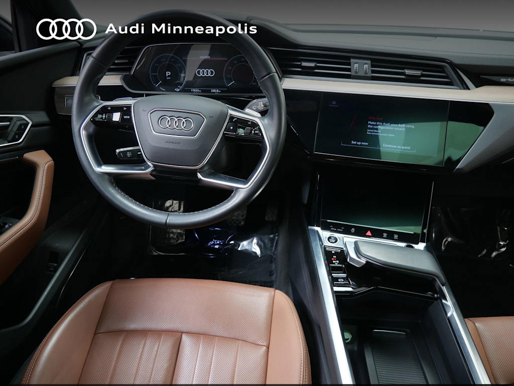 Thumbnail: 2024 Audi Q8 e-tron - 6