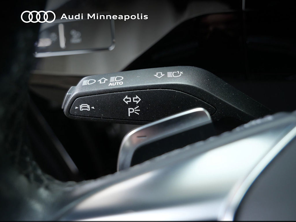 Thumbnail: 2024 Audi Q8 e-tron - 23