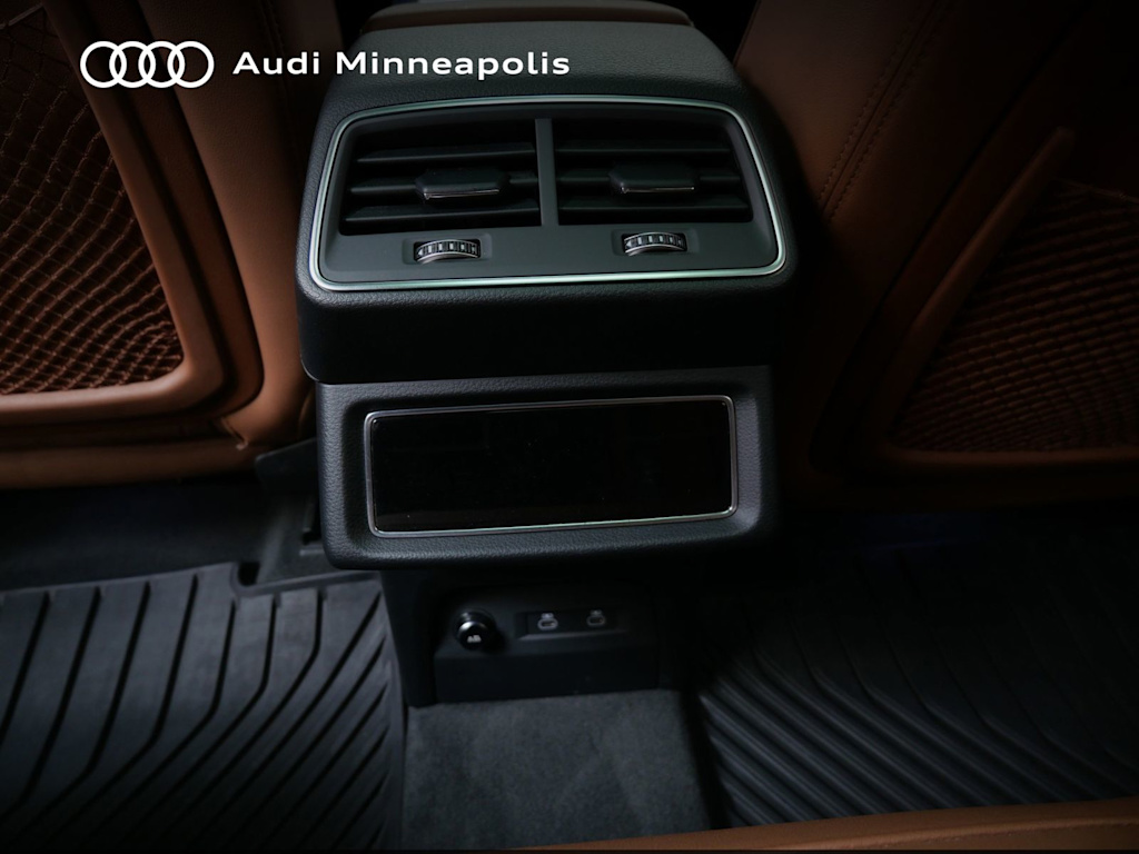 Thumbnail: 2024 Audi Q8 e-tron - 19