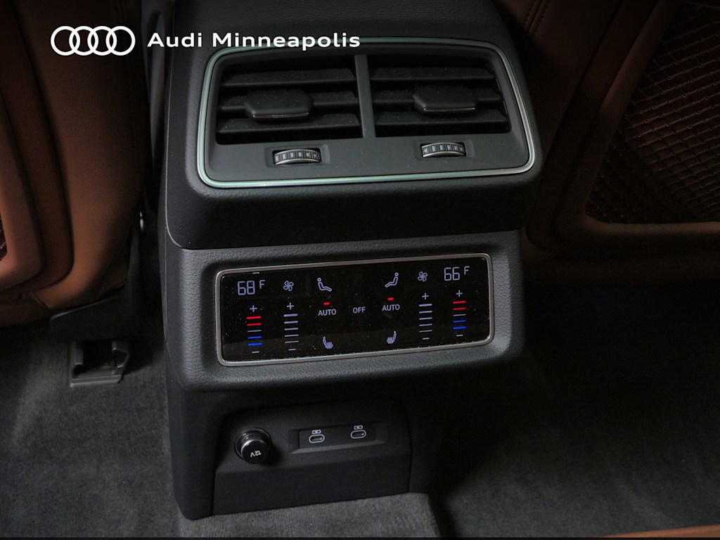 Thumbnail: 2024 Audi Q8 e-tron - 19