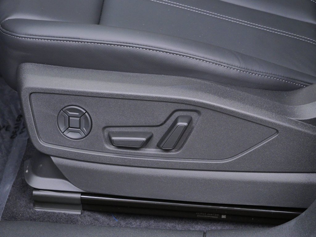 Thumbnail: 2026 Audi Q5 - 13