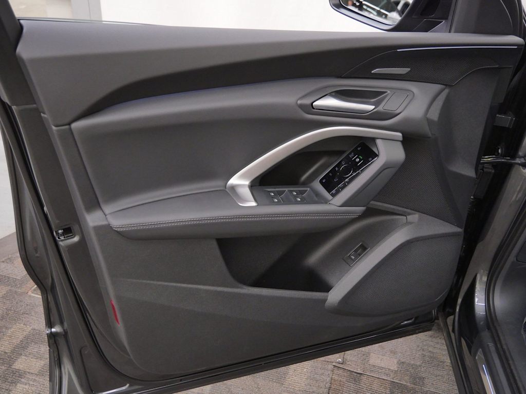 Thumbnail: 2026 Audi Q5 - 12