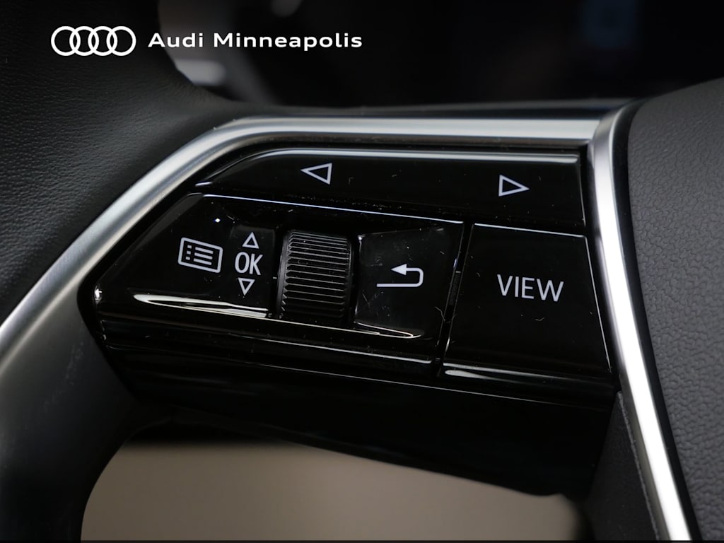 Thumbnail: 2024 Audi Q8 e-tron - 22