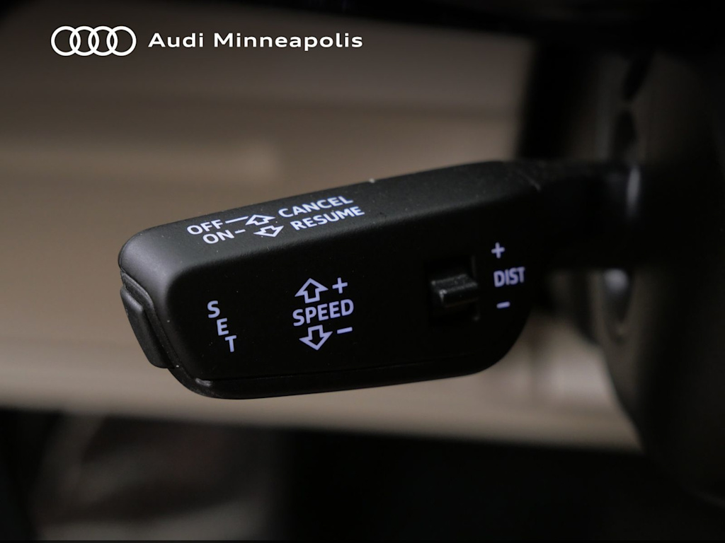 Thumbnail: 2024 Audi Q8 e-tron - 26