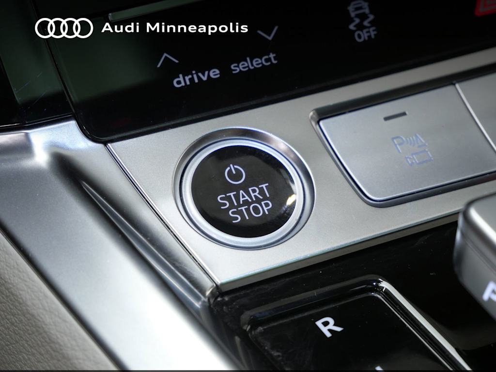 Thumbnail: 2024 Audi Q8 e-tron - 25