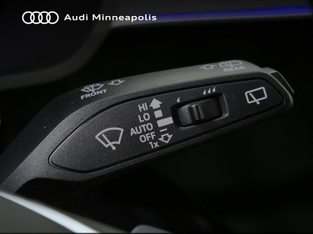 Thumbnail: 2024 Audi Q8 e-tron - 23
