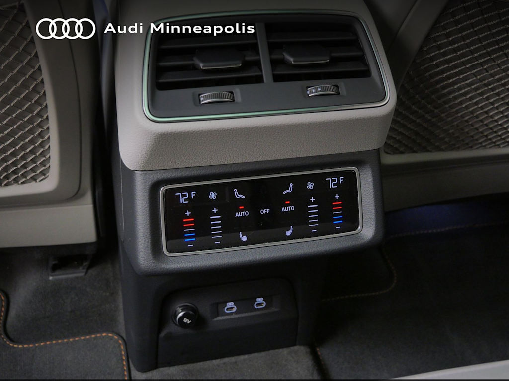 Thumbnail: 2024 Audi Q8 e-tron - 19