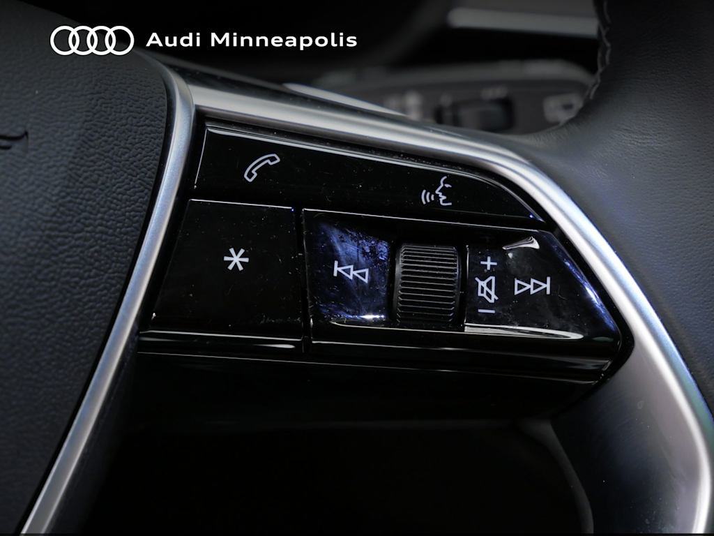Thumbnail: 2024 Audi Q8 e-tron - 22