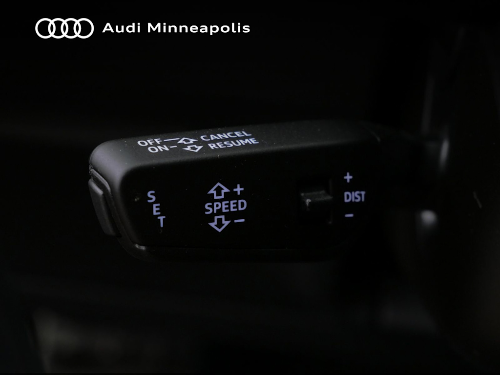 Thumbnail: 2024 Audi Q8 e-tron - 10