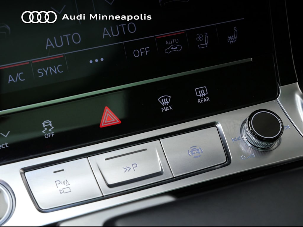 Thumbnail: 2024 Audi Q8 e-tron - 25