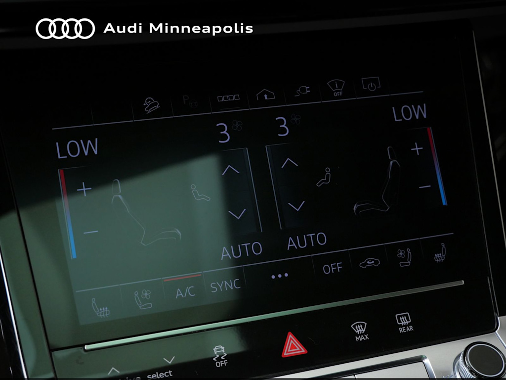 Thumbnail: 2024 Audi Q8 e-tron - 22