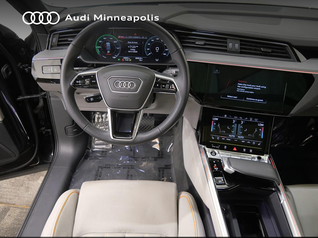 Thumbnail: 2024 Audi Q8 e-tron - 6