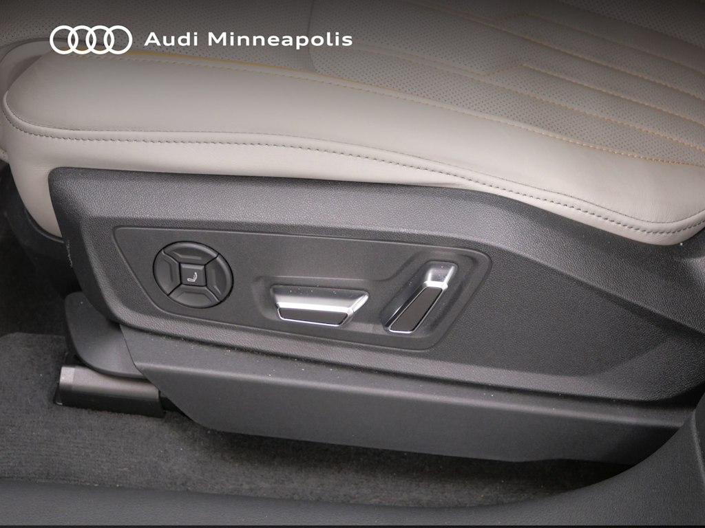 Thumbnail: 2024 Audi Q8 e-tron - 16