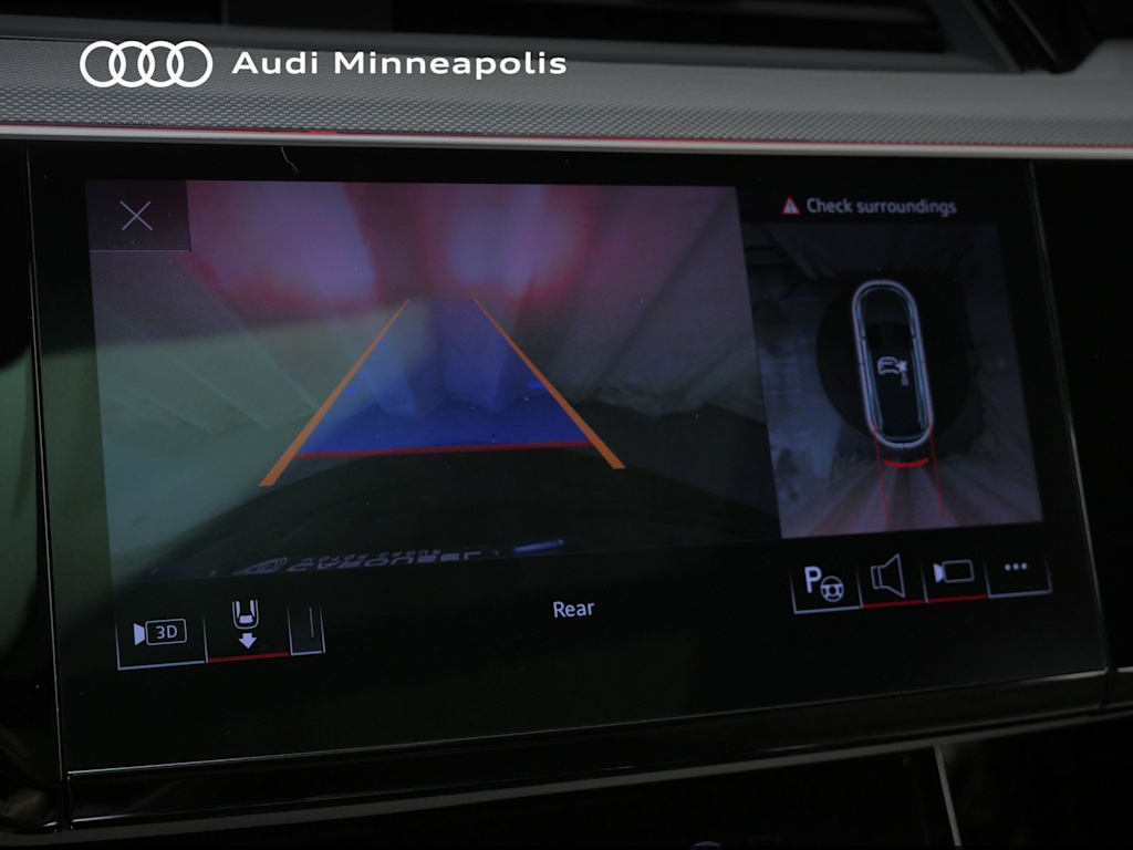 Thumbnail: 2024 Audi Q8 e-tron - 26