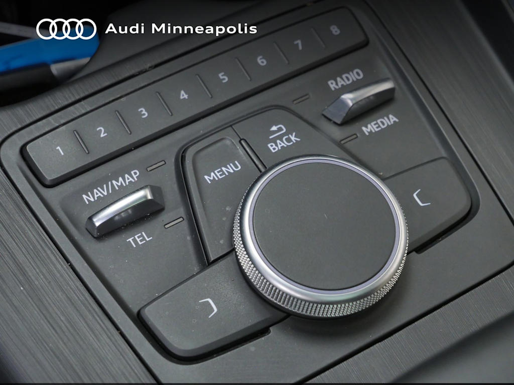 Thumbnail: 2017 Audi Allroad - 11