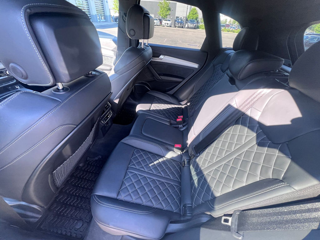 Thumbnail: 2018 Audi SQ5 - 6