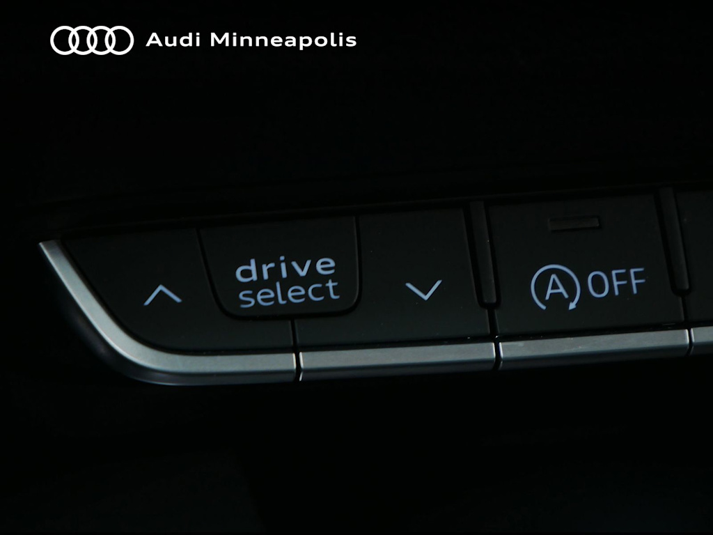 Thumbnail: 2023 Audi Q5 - 28