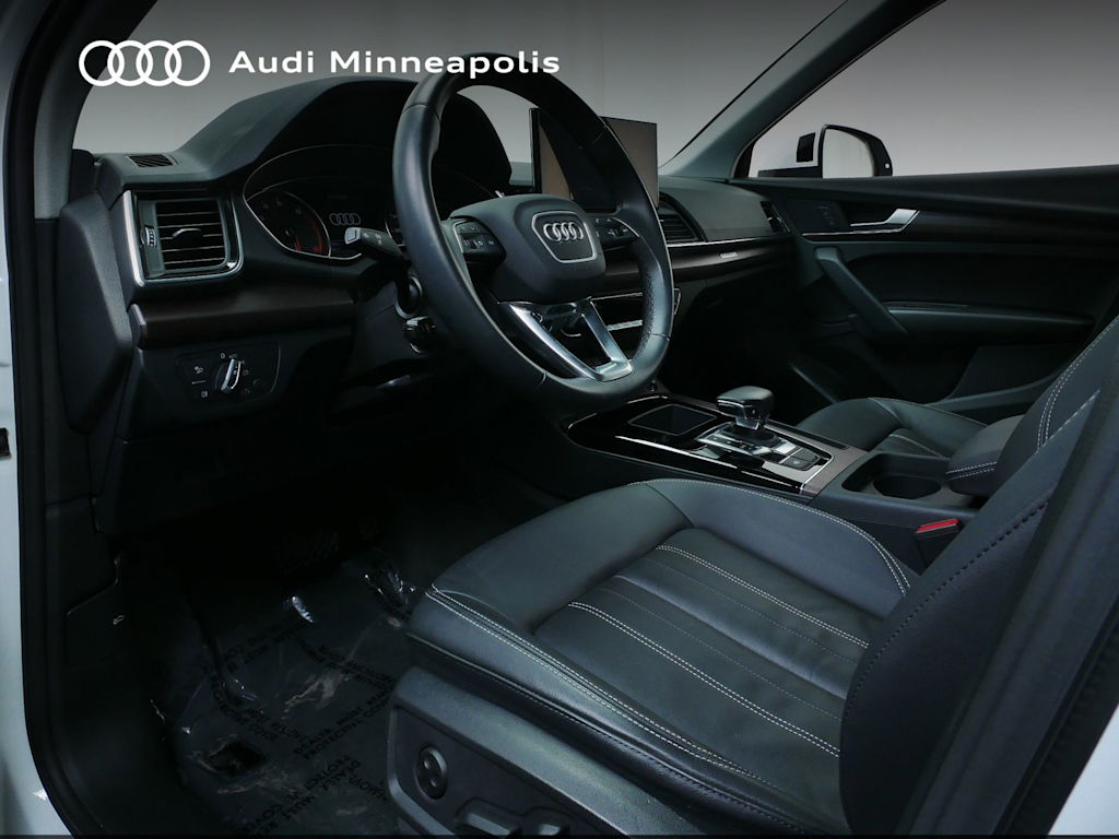 Thumbnail: 2023 Audi Q5 - 2
