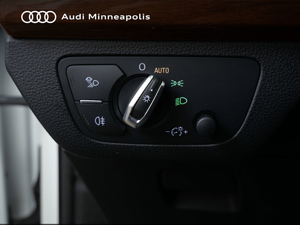 Thumbnail: 2023 Audi Q5 - 20