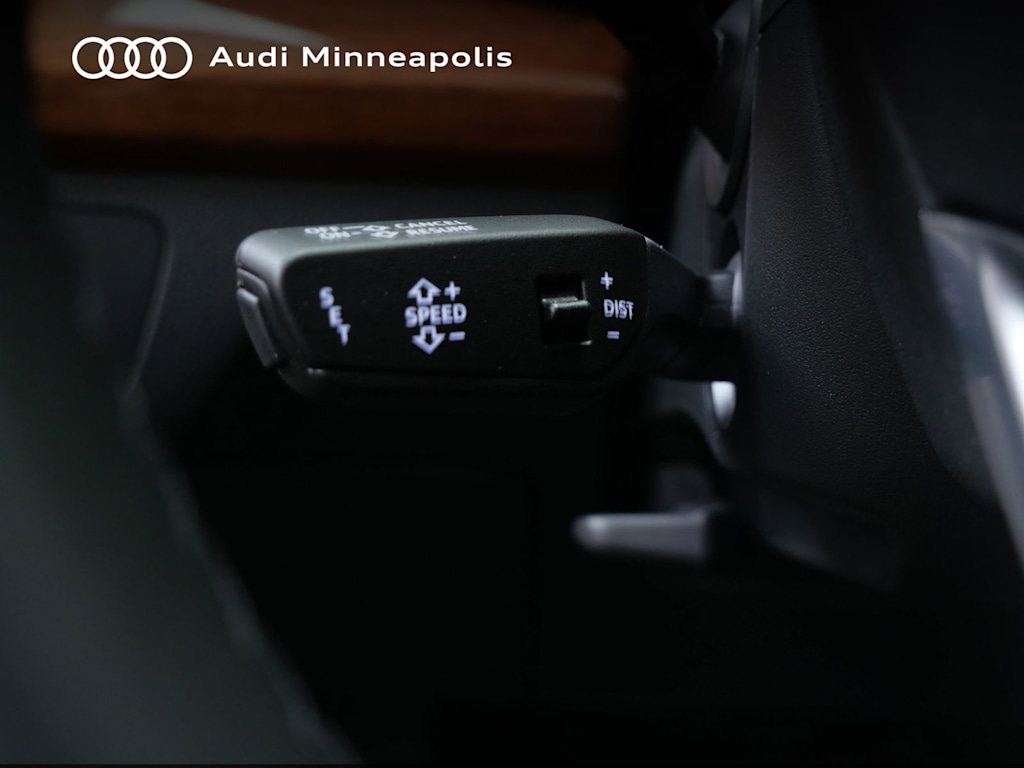 Thumbnail: 2023 Audi Q5 - 21