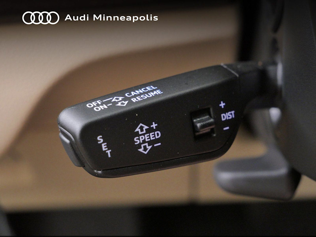 Thumbnail: 2023 Audi Q5 - 22
