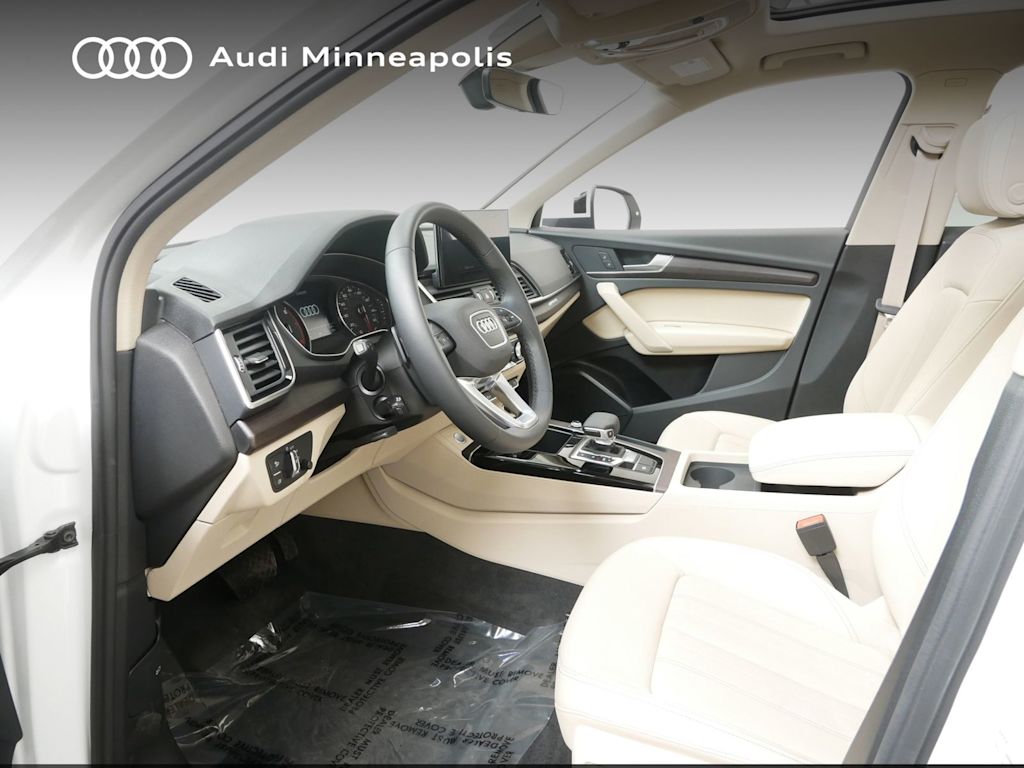2024 Audi Q5 Premium 8