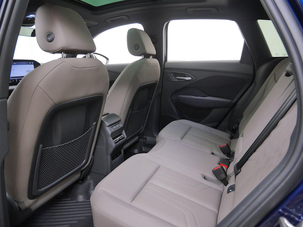Thumbnail: 2026 Audi Q3 - 7