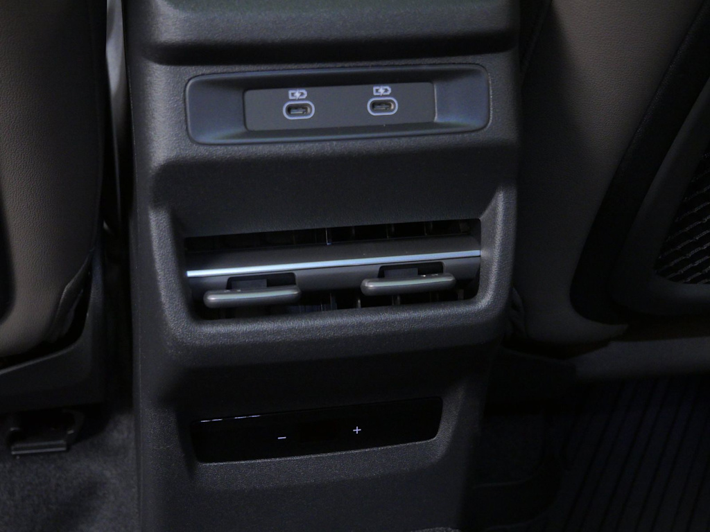 Thumbnail: 2026 Audi Q3 - 15
