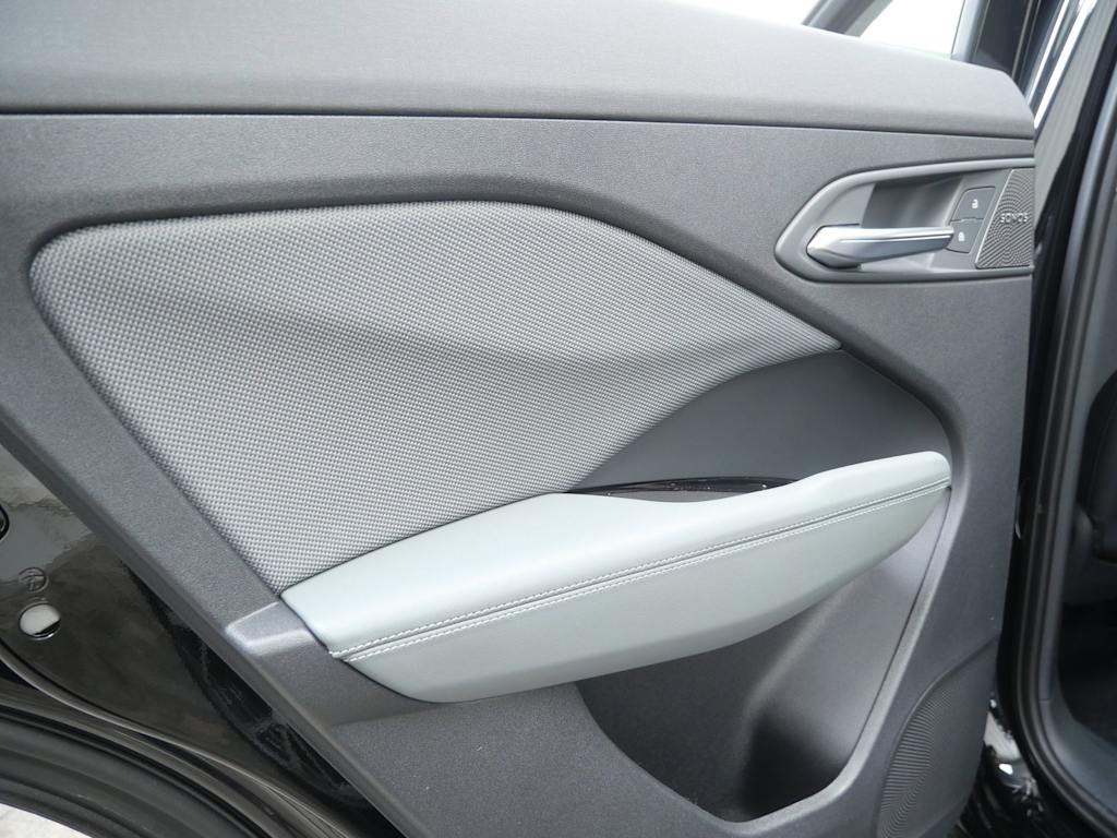 Thumbnail: 2026 Audi Q3 - 14