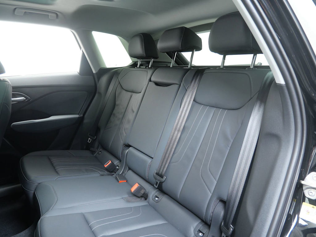 Thumbnail: 2026 Audi Q3 - 8