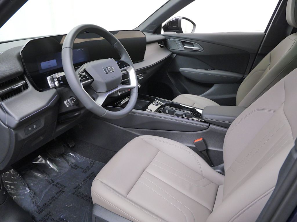 Thumbnail: 2026 Audi Q3 - 6