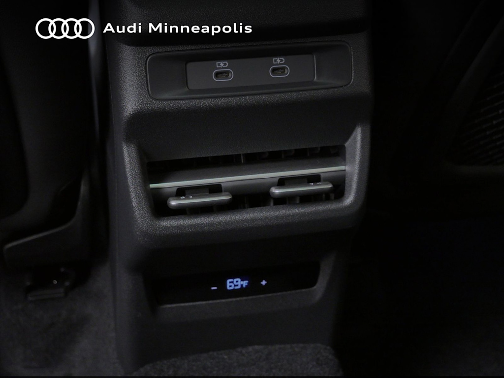 Thumbnail: 2026 Audi Q3 - 18