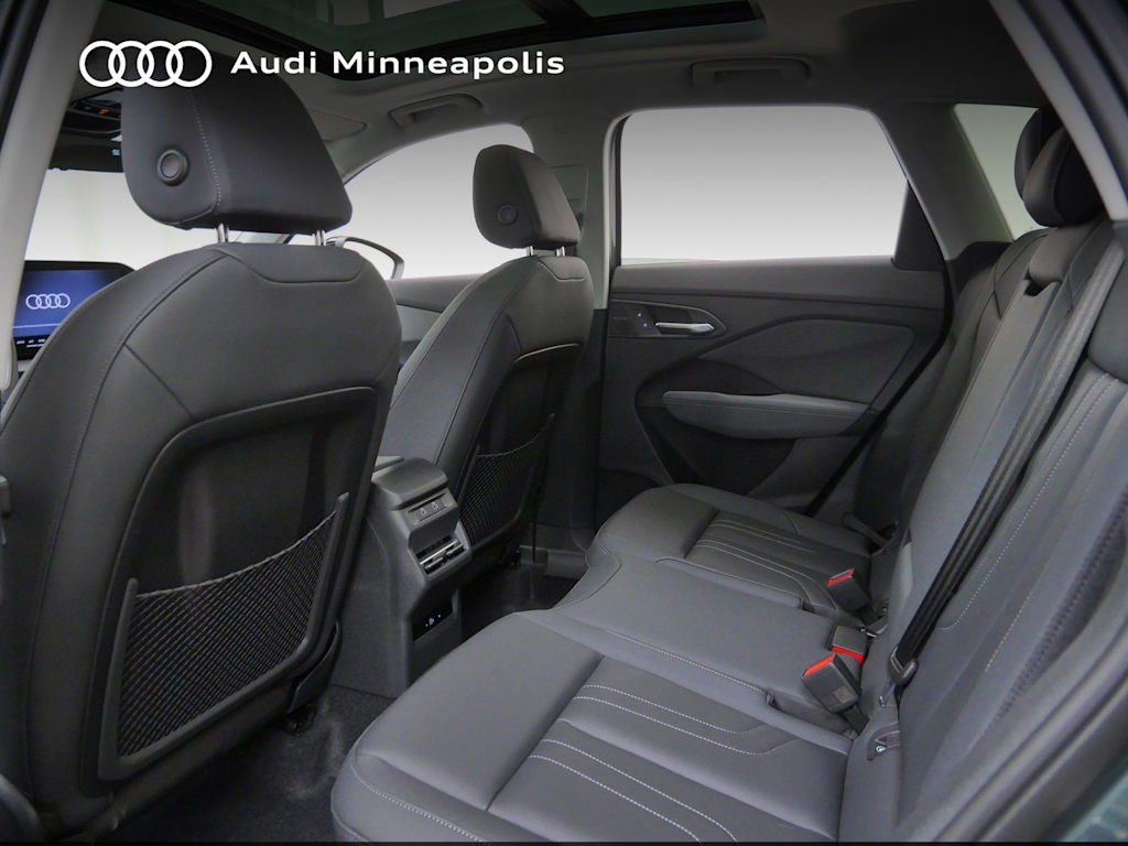 Thumbnail: 2026 Audi Q3 - 8
