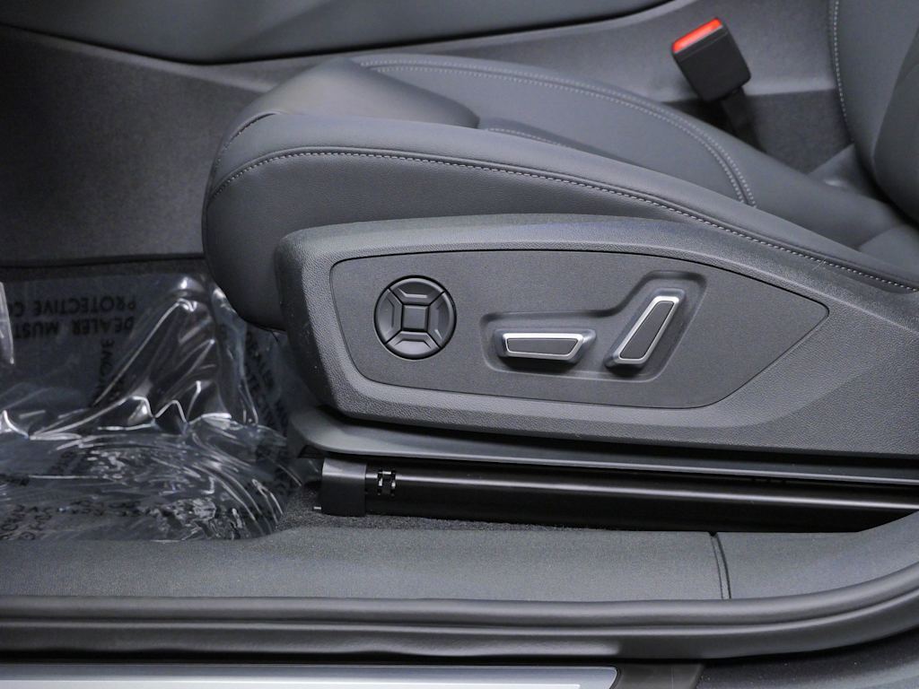 Thumbnail: 2026 Audi Q3 - 13