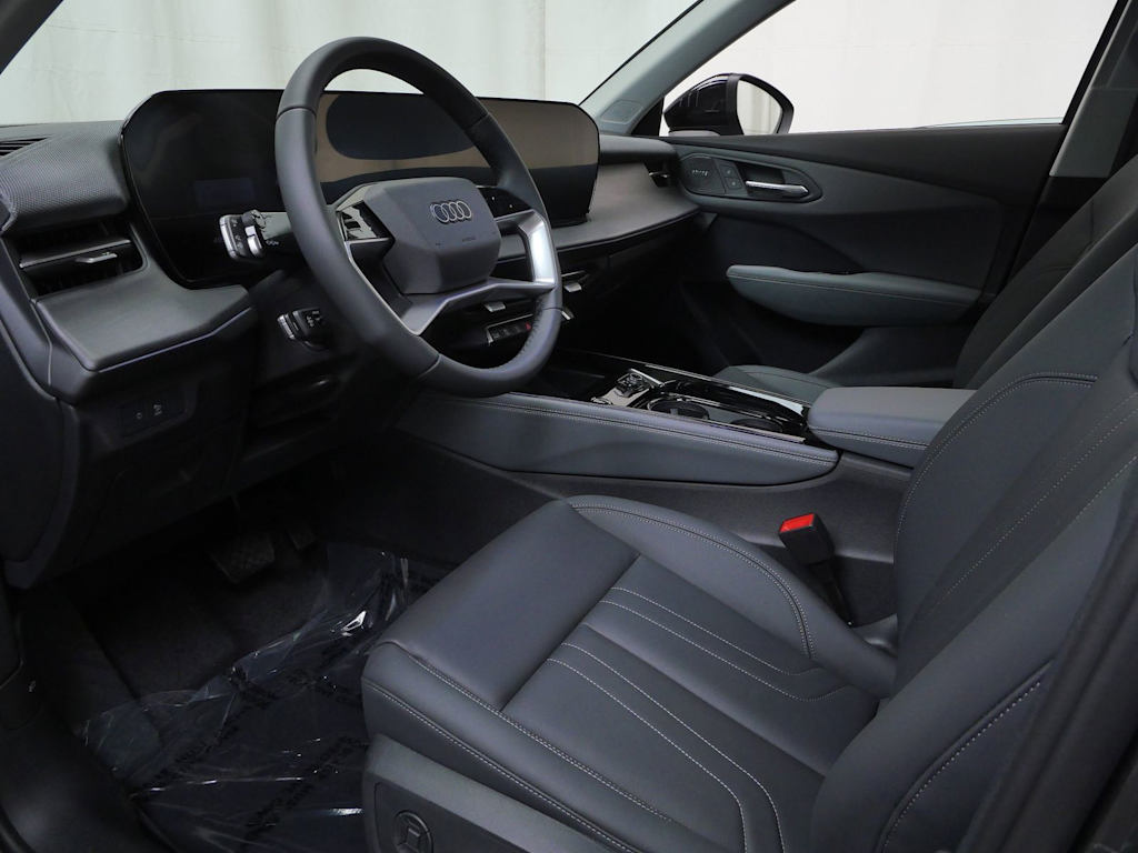 Thumbnail: 2026 Audi Q3 - 6