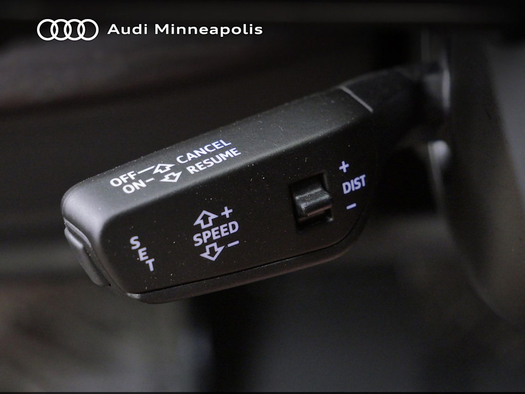 Thumbnail: 2023 Audi Q7 - 22